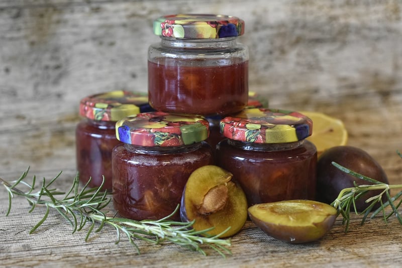Recette confiture de prunes rouges : le secret d'une texture parfaite