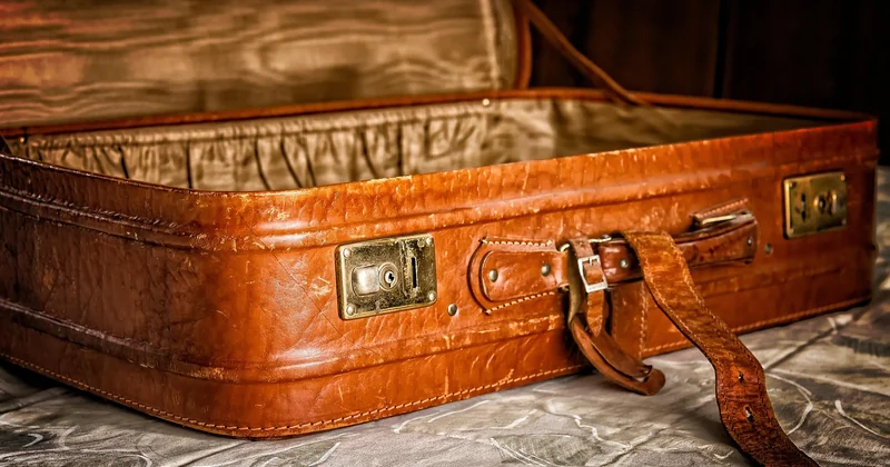 Petite valise pas chère ou petite valise durable : le vrai calcul